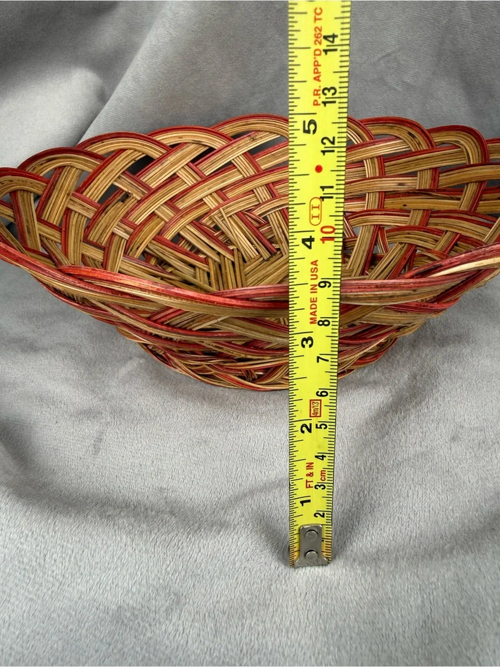 Vintage Scalloped Wicker Basket Bowl 10